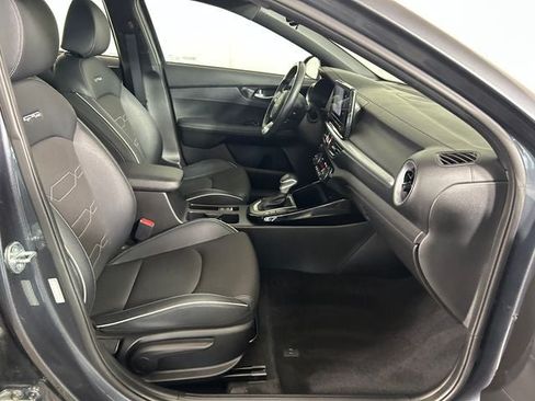 Used 2023 Kia Forte GT-Line w/ GT-Line Technology Package FWD image 28