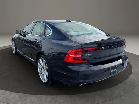 Used 2017 Volvo S90 T6 Inscription w/ Vision Package image 7