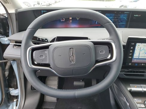 New 2026 Lincoln Nautilus Premier w/ Equipment Group 102A AWD/4WD image 23