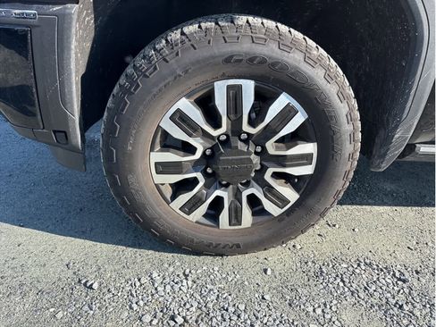 Used 2024 GMC Sierra 2500 Denali Ultimate image 24