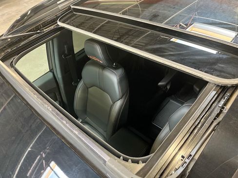 Used 2025 Honda Pilot TrailSport image 22