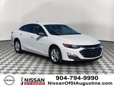 Used 2020 Chevrolet Malibu LS image 1