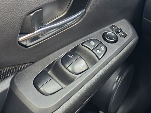 Used 2024 Nissan Kicks SV FWD image 23
