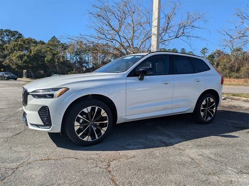 New 2026 Volvo XC60 B5 Plus w/ Protection Package Premier image 2