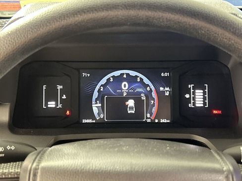 Used 2025 Toyota Tacoma SR5 image 14