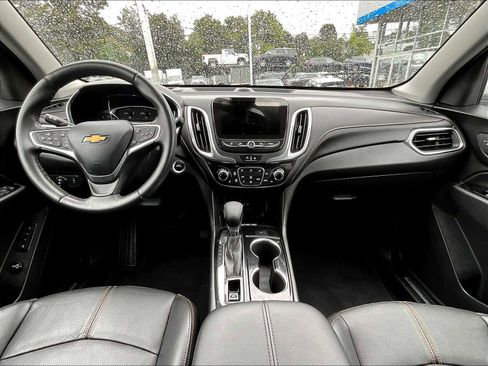 Used 2022 Chevrolet Equinox Premier image 21