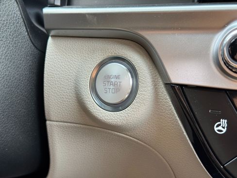 Used 2023 Kia Telluride EX AWD/4WD image 22