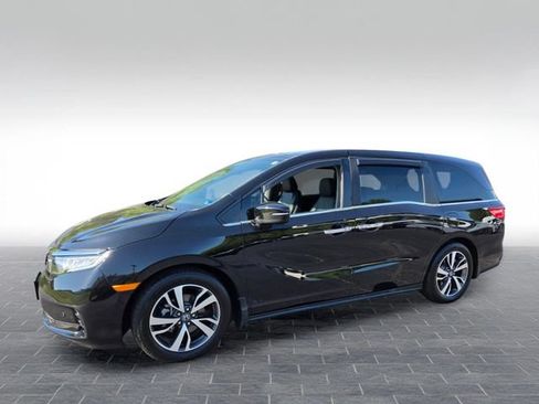 Used 2023 Honda Odyssey Touring image 3