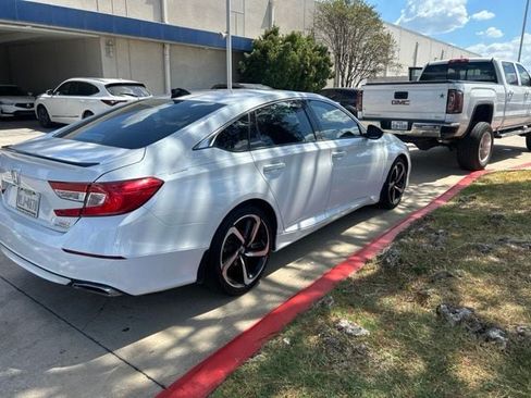 Used 2021 Honda Accord Sport image 7