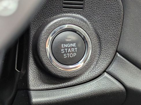 Used 2022 Subaru Outback Limited w/ Popular Package #2 image 16