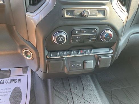 Used 2025 Chevrolet Silverado 1500 Custom AWD/4WD image 19
