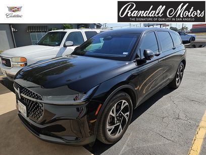 Used 2024 Lincoln Nautilus Premier w/ Jet Appearance Package
