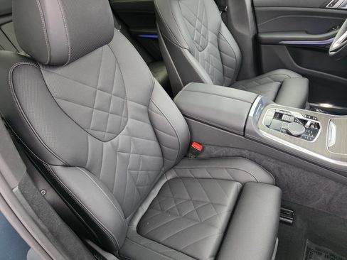 Used 2025 BMW X5 sDrive40i RWD image 27