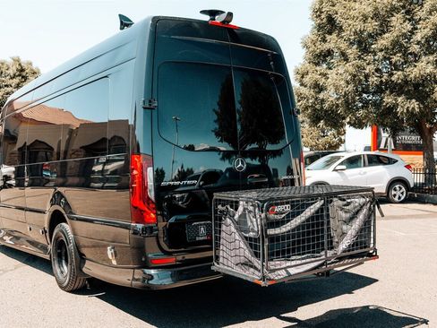 Used 2024 Mercedes-Benz Sprinter 3500 image 19