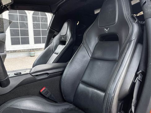 Used 2019 Chevrolet Corvette Z06 RWD image 36