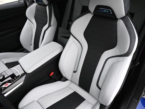 New 2026 BMW M4 Competition w/ Executive Package image 11