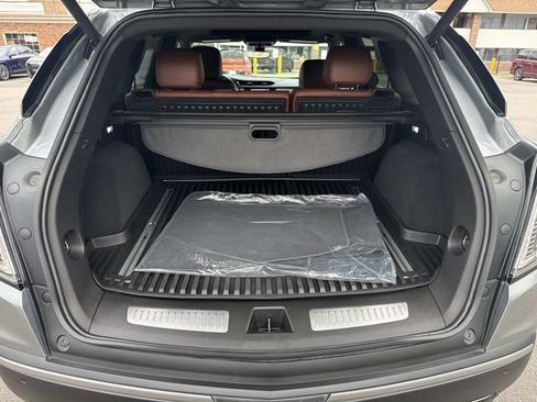 Certified 2024 Cadillac XT5 Sportv w/ Technology Package AWD/4WD image 24