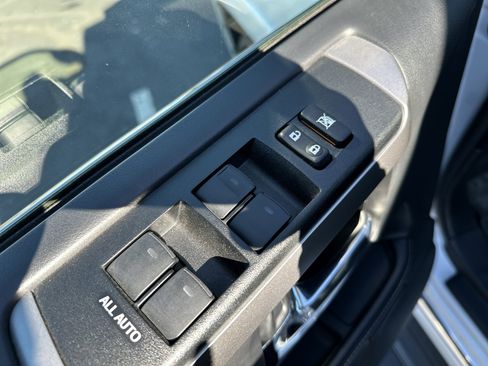 Used 2024 Toyota 4Runner Limited image 15