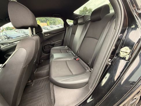 Used 2019 Honda Civic Sport image 17