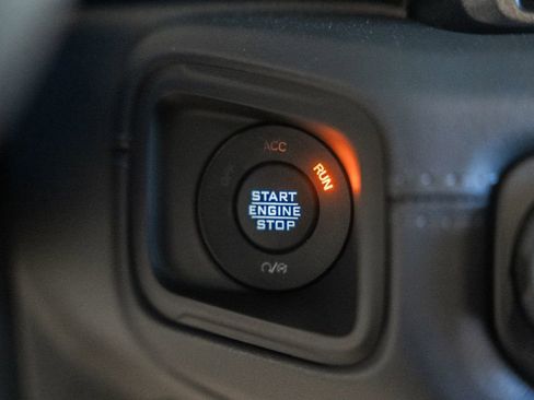 New 2025 Jeep Wrangler Unlimited Rubicon 4xe image 27