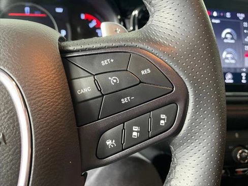 Certified 2023 Dodge Durango R/T w/ Tow 'N Go Package image 10