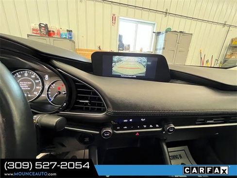 Used 2024 MAZDA MAZDA3 s image 18