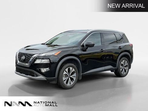 Used 2021 Nissan Rogue SV w/ Premium Package FWD image 1