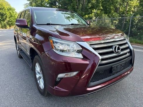 Used 2019 Lexus GX 460 Premium AWD/4WD image 3