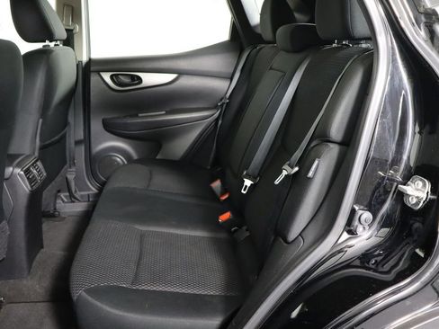 Used 2021 Nissan Rogue Sport S FWD image 16
