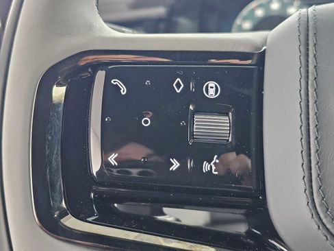 New 2026 Land Rover Range Rover Velar Dynamic SE AWD/4WD image 27