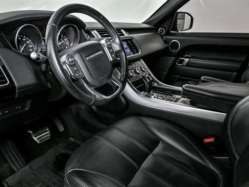 Used 2016 Land Rover Range Rover Sport HSE image 18