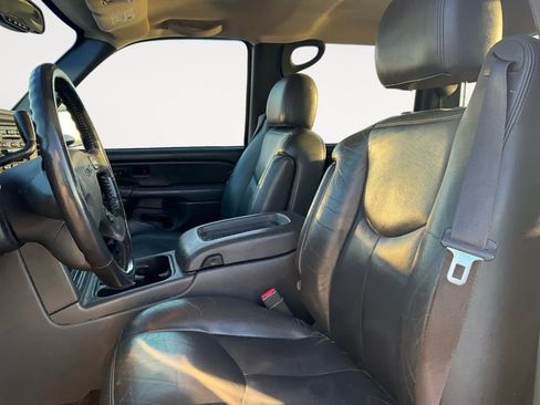 Used 2006 GMC Sierra 1500 SLT w/ Onstar Plus Package image 12