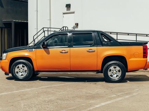 Used 2007 Chevrolet Avalanche LT RWD image 49
