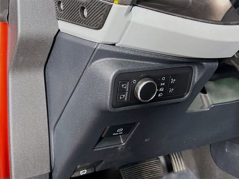 Used 2022 Ford Bronco Badlands image 18