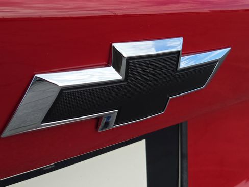 New 2026 Chevrolet Trax LT w/ LT Convenience Package image 19