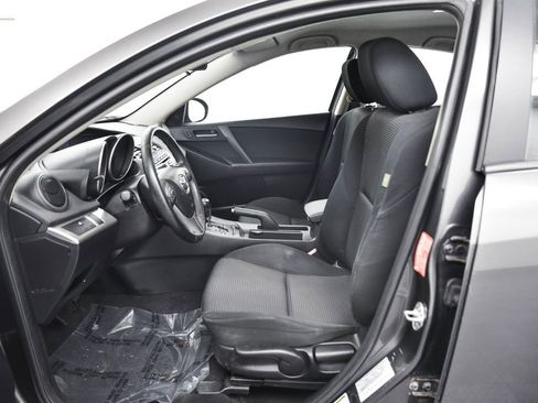 Used 2013 MAZDA MAZDA3 i Touring image 11