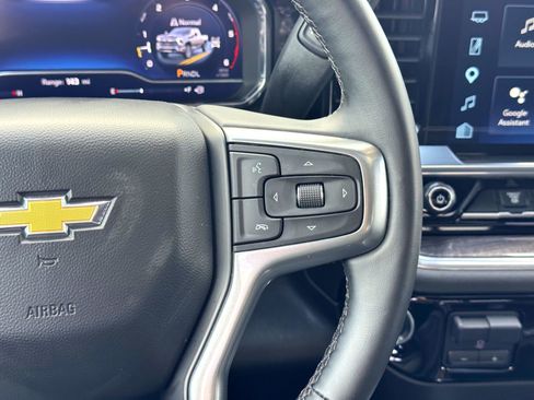 Used 2025 Chevrolet Silverado 2500 LTZ w/ LTZ Premium Package image 25