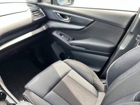 Used 2023 Subaru Ascent Premium w/ Convenience Package AWD/4WD image 13