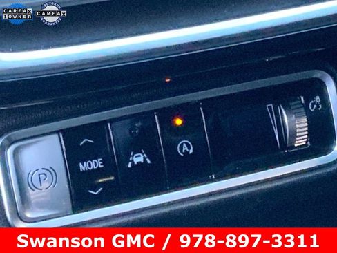 Certified 2025 Buick Envision Preferred image 18