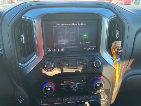 Used 2021 Chevrolet Silverado 1500 RST image 10