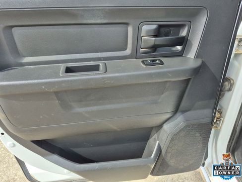 Used 2011 RAM 2500 ST w/ Protection Group AWD/4WD image 20