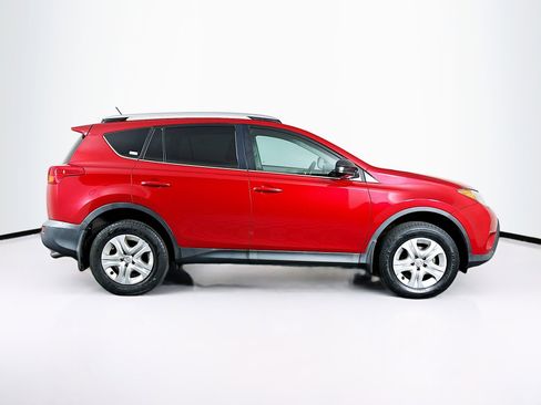 Used 2013 Toyota RAV4 LE image 10