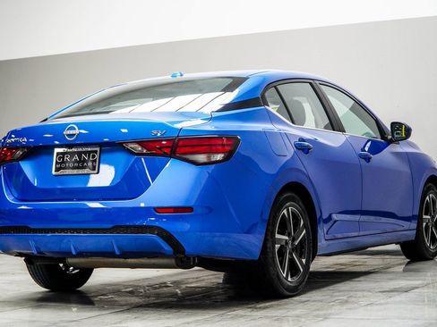 Used 2024 Nissan Sentra SV image 12