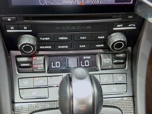 Certified 2017 Porsche 911 Carrera 4S AWD/4WD image 17