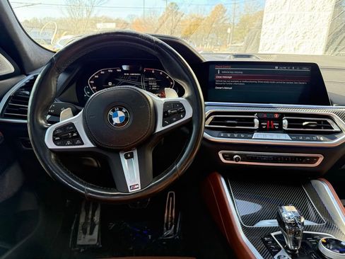 Used 2023 BMW X6 M50i w/ Executive Package image 8