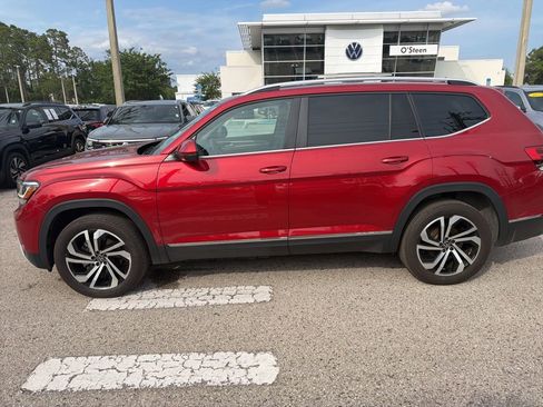 Certified 2023 Volkswagen Atlas SEL AWD/4WD image 3