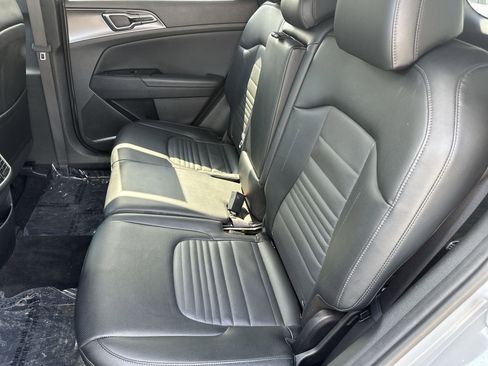 Certified 2023 Kia Sportage SX FWD image 25