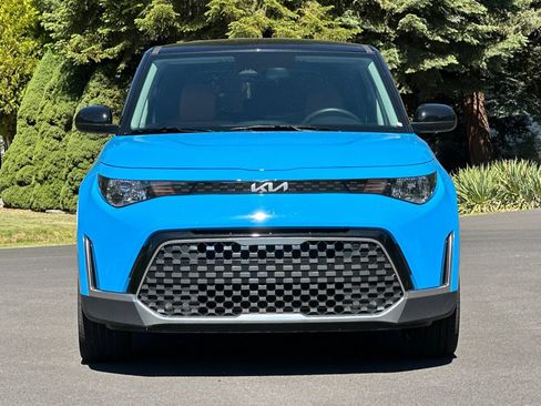 Certified 2025 Kia Soul EX FWD image 9
