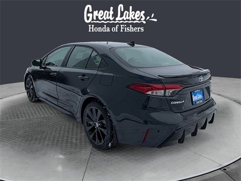 Used 2024 Toyota Corolla XSE image 3