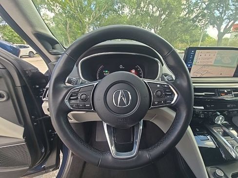 Used 2025 Acura MDX w/ Technology Package FWD image 18